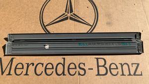 Mercedes-Benz E W210 Etuoven kynnyksen suojalista A2106800135