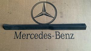 Mercedes-Benz CLC CL203 Listwa progowa przednia A2036861936