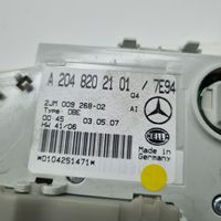 Mercedes-Benz C W204 Etuistuimen valo A2048200010