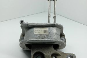 5Q0199262 Seat Leon (5F) Engine mount bracket, 25.00 € | RRR 