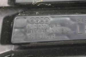 Audi A4 S4 B9 8W Etusumuvalon ritilä KRATKA