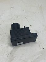 Mercedes-Benz E W211 Centralina/modulo chiusura centralizzata portiere 2038000048