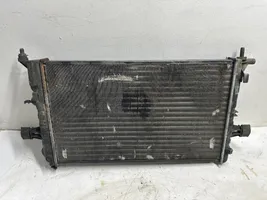 Opel Astra G Radiateur de refroidissement 