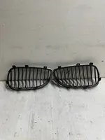 BMW 5 E60 E61 Atrapa chłodnicy / Grill 10627110