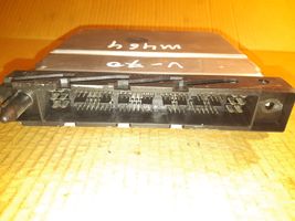 Volvo V70 Engine control unit/module 0281011078