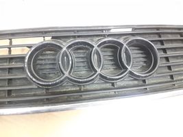 Audi 100 S4 C4 Maskownica / Grill / Atrapa górna chłodnicy 