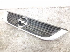 Opel Vectra B Grille calandre supérieure de pare-chocs avant 