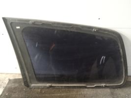 Hyundai Trajet Fenêtre latérale avant / vitre triangulaire 