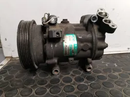 Renault Kangoo I Air suspension compressor 8200315744