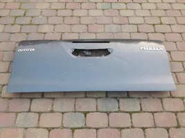 Toyota Hilux VIII Couvercle de coffre 65700-KK010
