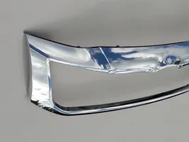 Toyota Hilux (AN10, AN20, AN30) Front bumper upper radiator grill 