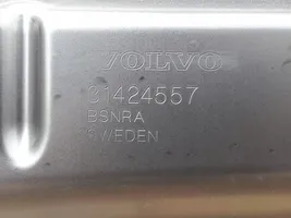 Volvo XC40 Pokrywa przednia / Maska silnika 31424560