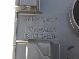 Toyota Yaris Gaisa filtra kastes vāks 17701-0M061