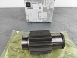 Mercedes-Benz Vito Viano W639 Fifth/5th gear pinion A4253360710