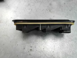 Volvo XC60 Quarter panel pressure vent 31449325