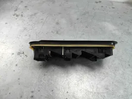 Volvo XC60 Quarter panel pressure vent 31449325