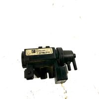 BMW 5 E39 Vacuum valve 7227960