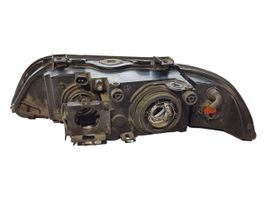 BMW 5 E39 Lampa przednia 8362464