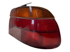 BMW 5 E39 Luci posteriori 8358032