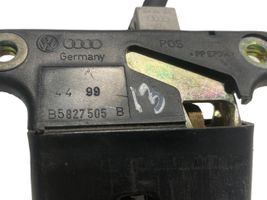 Audi A6 S6 C5 4B Blocco/chiusura/serratura del portellone posteriore/bagagliaio 4B5827505B