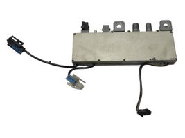 BMW 5 E39 Amplificador de antena aérea 8378090