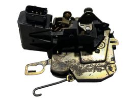 BMW 3 E36 Serrure de porte avant 8122418