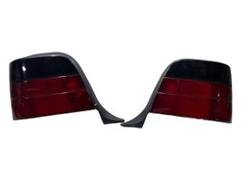 BMW 3 E36 Set di luci posteriori 8361078