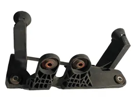 BMW 5 E60 E61 Support de barre stabilisatrice avant 6761207