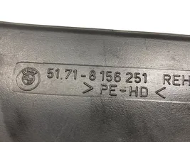 BMW 3 E36 Gaisa ieplūdes kanāla detaļas 8156251