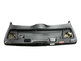 BMW 5 E39 Tailgate trim 8259917