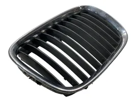 BMW 5 E39 Front bumper upper radiator grill 8159312