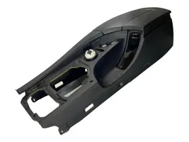 BMW 5 E60 E61 Armrest 7034086