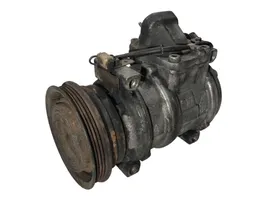 BMW 5 E34 Klimakompressor Pumpe 8390646