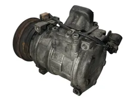 BMW 5 E34 Klimakompressor Pumpe 8390646