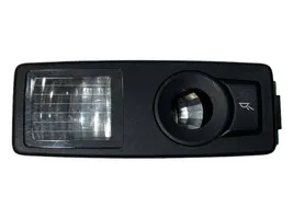 BMW X5 E70 Lampka podsufitki tylna 6972972