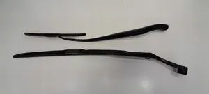 Hyundai Kona I Front wiper blade arm 