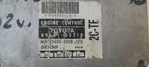 Toyota Avensis T220 Moottorin ohjainlaite/moduuli 8966105310