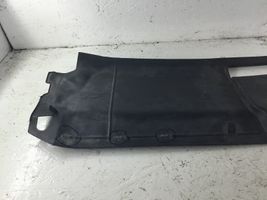 Audi Q3 8U Radiateur panneau supérieur d'admission d'air 8U0807081C