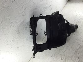 Mercedes-Benz ML W166 Boîtier de filtre à air A1668300140