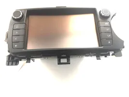 Toyota Yaris Panel / Radioodtwarzacz CD/DVD/GPS 861400D280