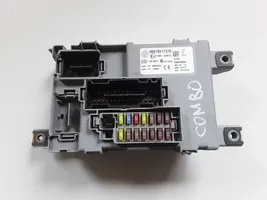 Opel Combo D Module de fusibles 00519217570