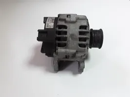 Volkswagen New Beetle Generatore/alternatore 036903028A