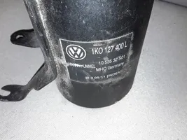 Volkswagen Golf VI Polttoainesuodattimen kotelo 1K0127400L