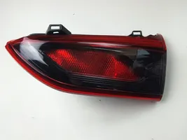 Mazda 6 Lampy tylnej klapy bagażnika 22665044