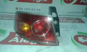 Seat Ibiza III (6L) Luz trasera/de freno 6L6945095A