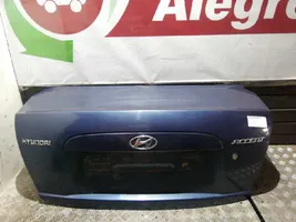 Hyundai Accent Takaluukun/tavaratilan kansi 