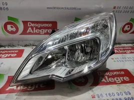 Opel Meriva B Lampa przednia 13286612