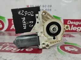 Seat Altea Moteur de lève-vitre de porte avant 5P0837402A