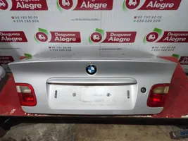 BMW 3 E46 Puerta del maletero/compartimento de carga 