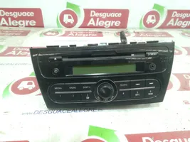 Mitsubishi Mirage VI G4 Attrage Unité principale radio / CD / DVD / GPS ME3E214T